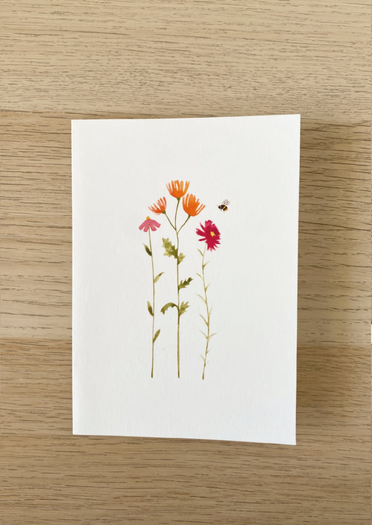 Carte les fleurs et l'abeille