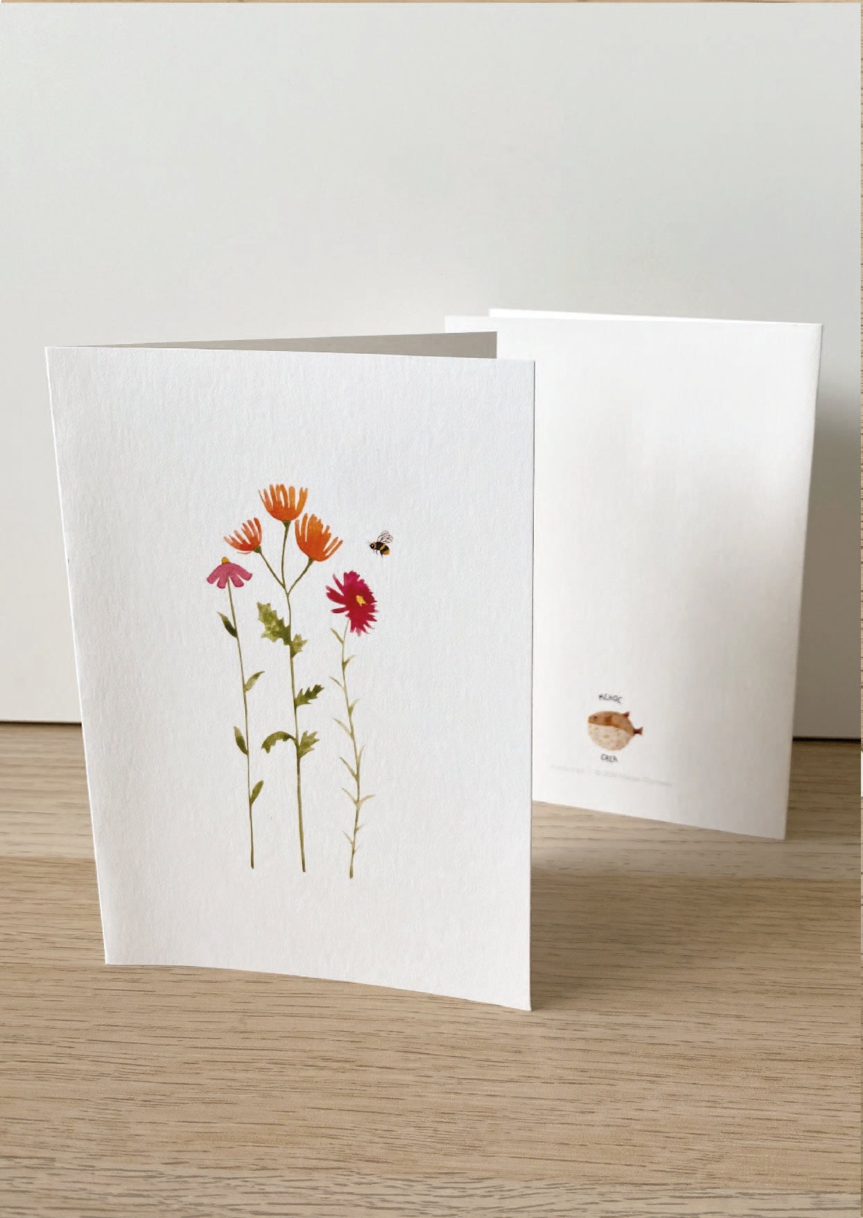 Carte les fleurs et l'abeille